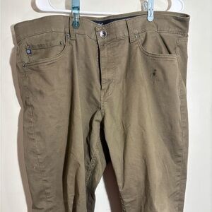 Chaps Men's Khaki Chinos